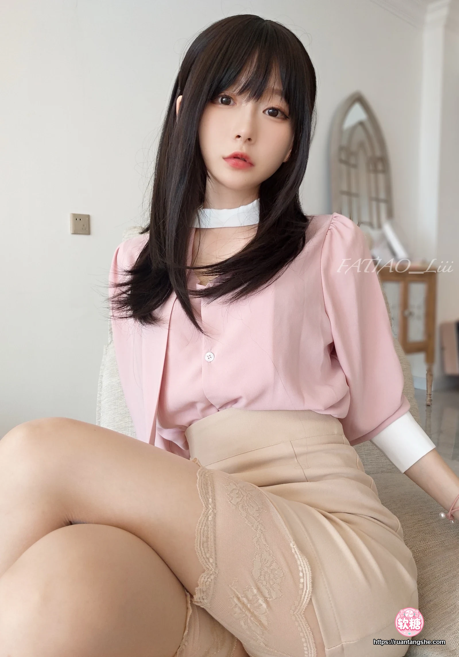 迷之呆梨 迷之呆梨 NO.030 - Fantia 2023年01月会员合集(10期)