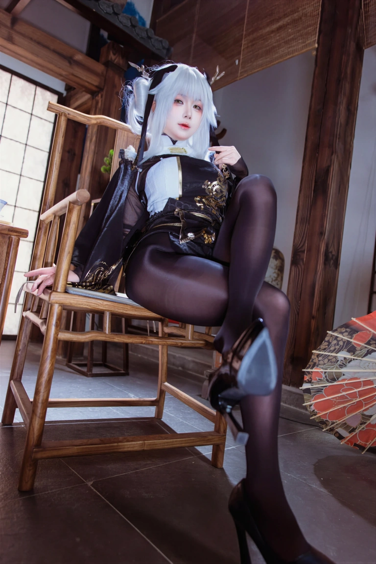 末夜《NIKKE 胜利女神 布兰儿》写真图集 29P｜在线预览与图包下载
