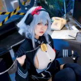 九柒喵《蔚蓝档案 天雨亚子》写真图集 46P｜在线预览与图包下载