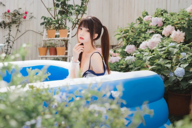 桜桃喵《无尽夏》写真图集 58P｜在线预览与图包下载