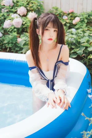 桜桃喵《无尽夏》写真图集 58P｜在线预览与图包下载