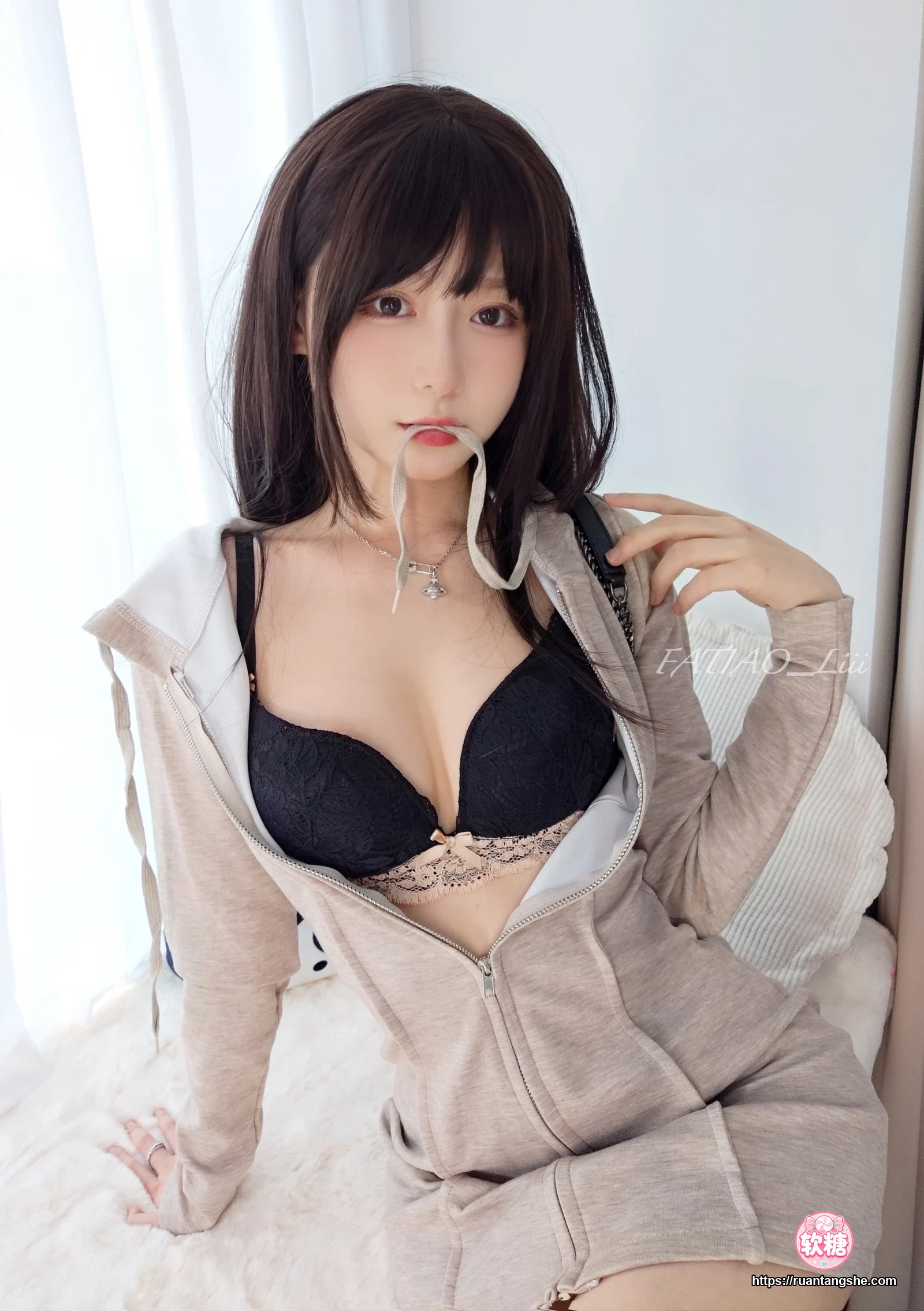 迷之呆梨 迷之呆梨 NO.031 - Fantia 2023年02月会员合集(8期)