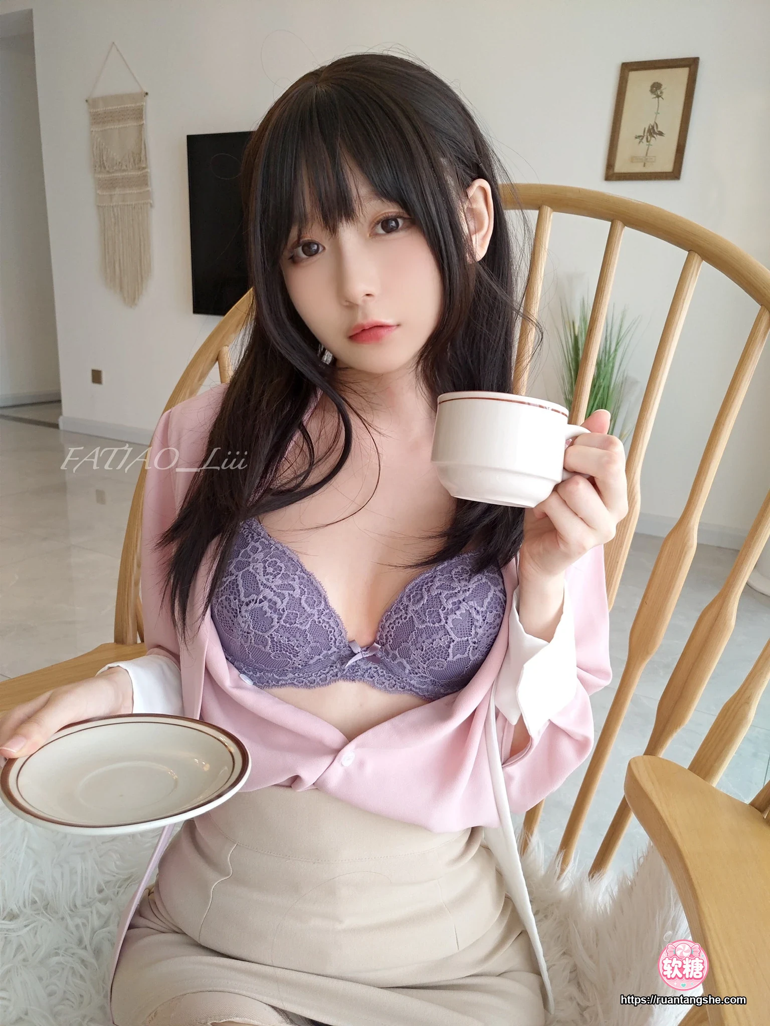 迷之呆梨 迷之呆梨 NO.031 - Fantia 2023年02月会员合集(8期)
