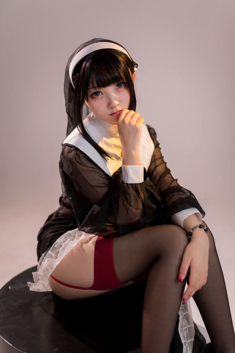 花铃《修女的忏悔室》写真图集 29P｜在线预览与图包下载