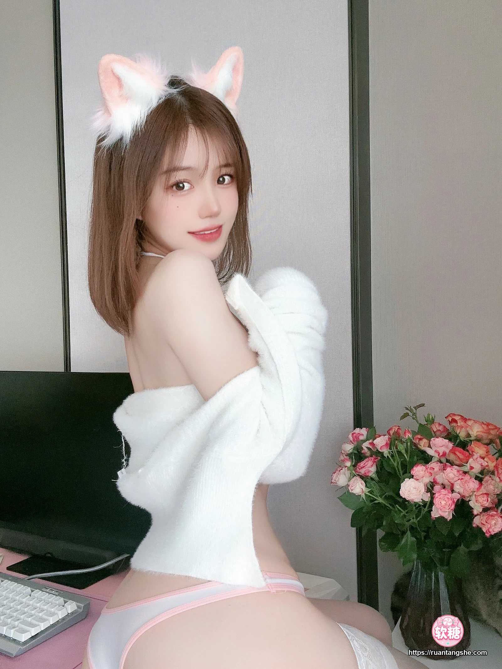 小仓千代 小仓千代 NO.032 - Fantia 2022年11月会员合集(6期)