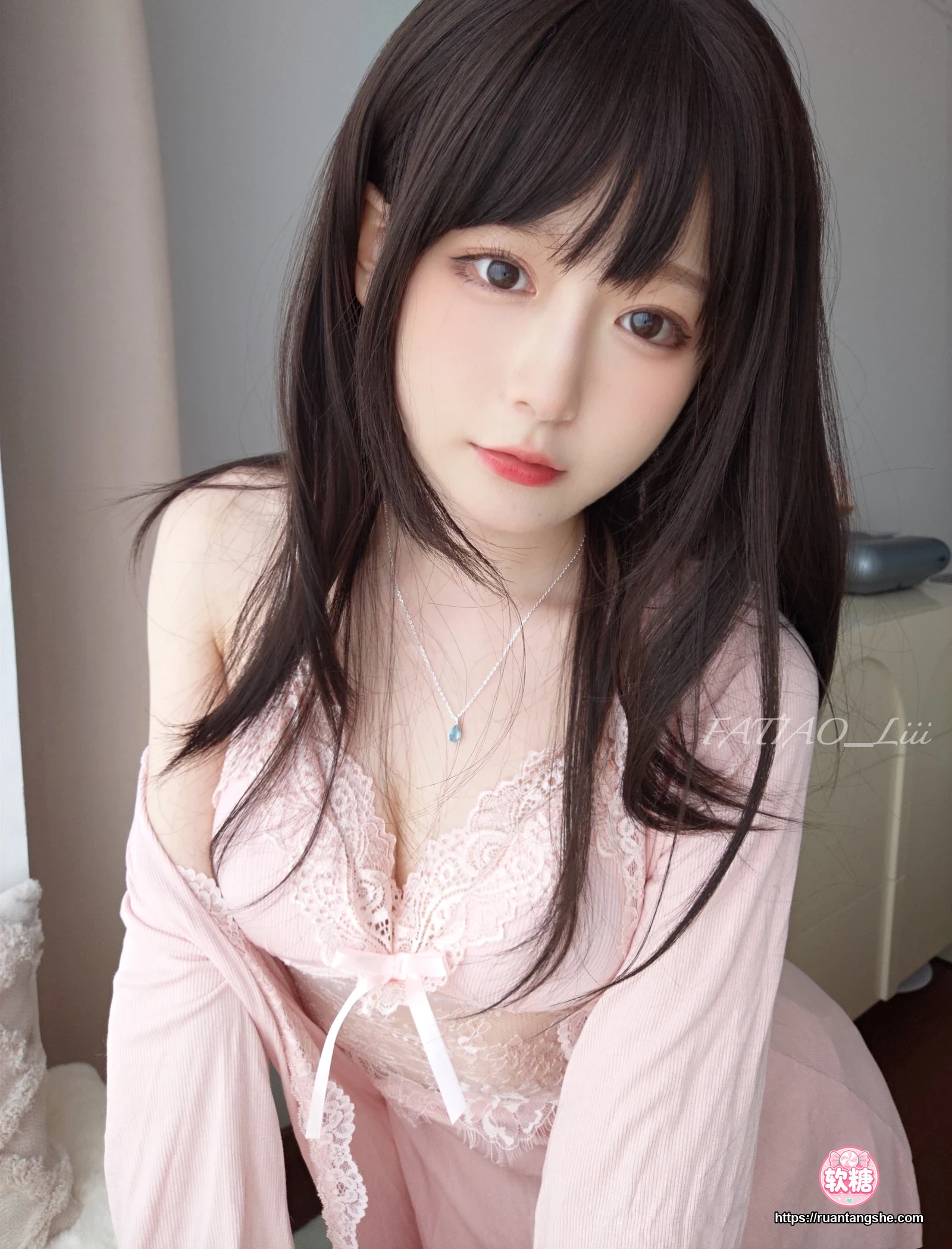 迷之呆梨 迷之呆梨 NO.032 - Fantia 2023年03月会员合集(10期)
