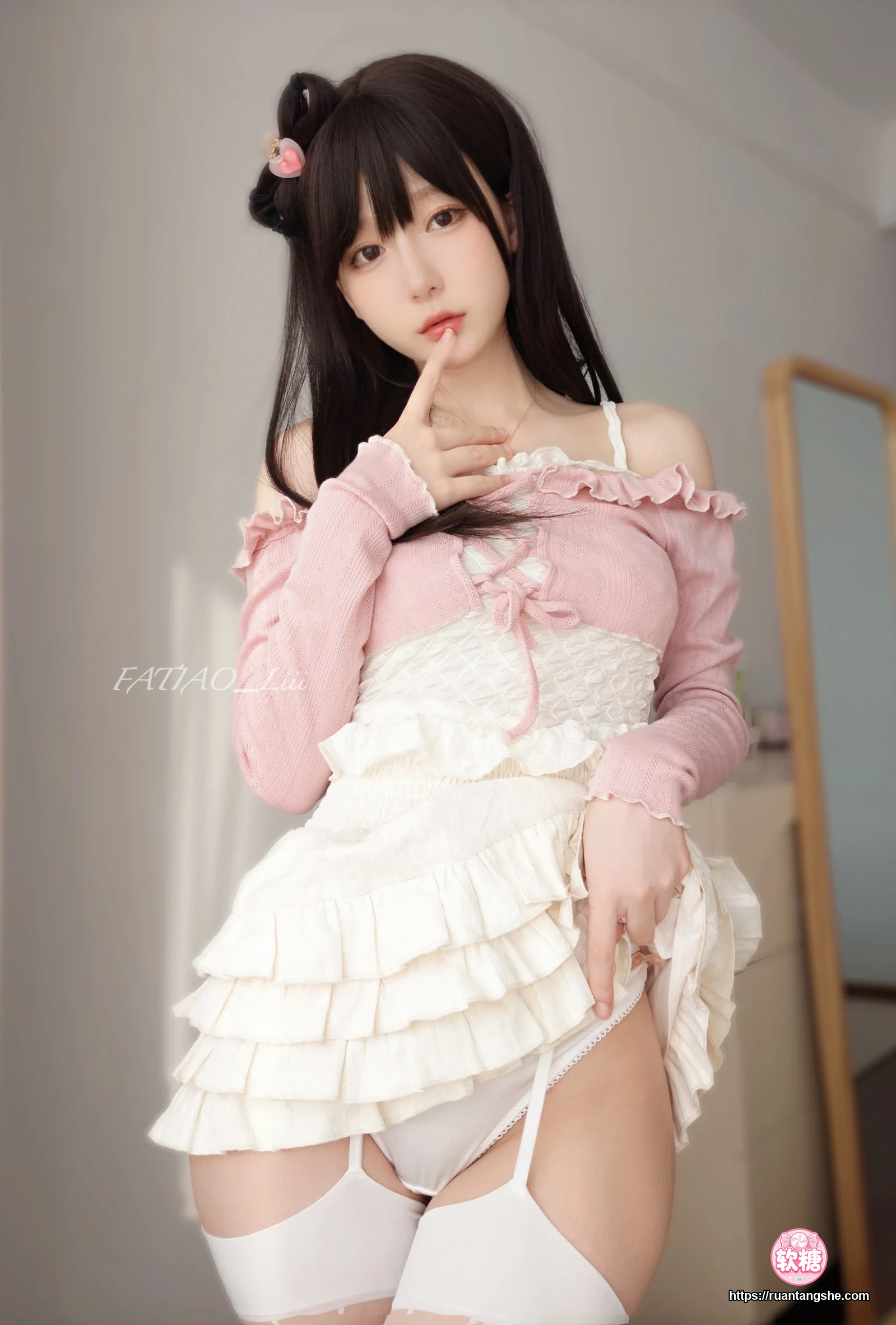 迷之呆梨 迷之呆梨 NO.032 - Fantia 2023年03月会员合集(10期)