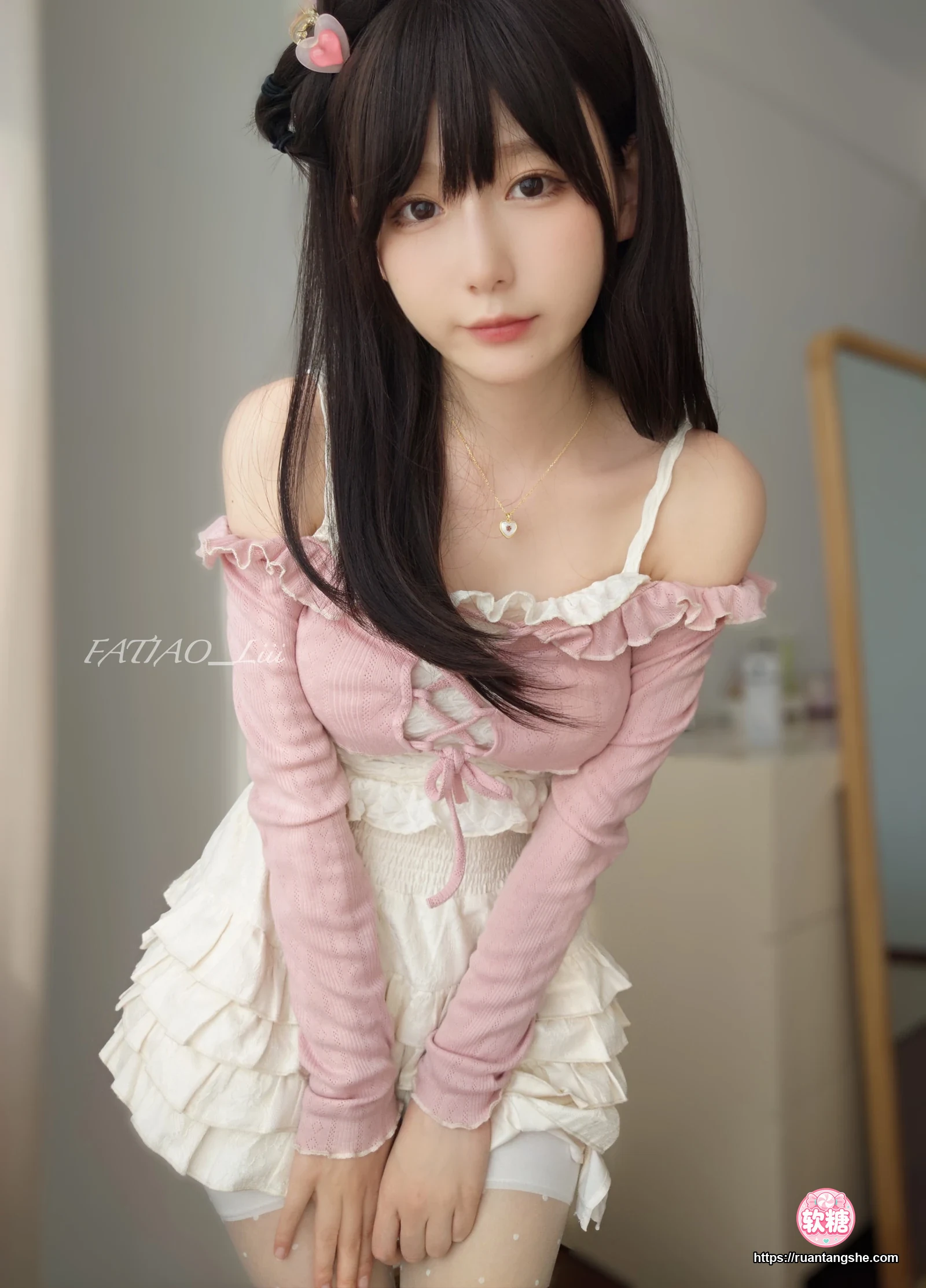 迷之呆梨 迷之呆梨 NO.032 - Fantia 2023年03月会员合集(10期)
