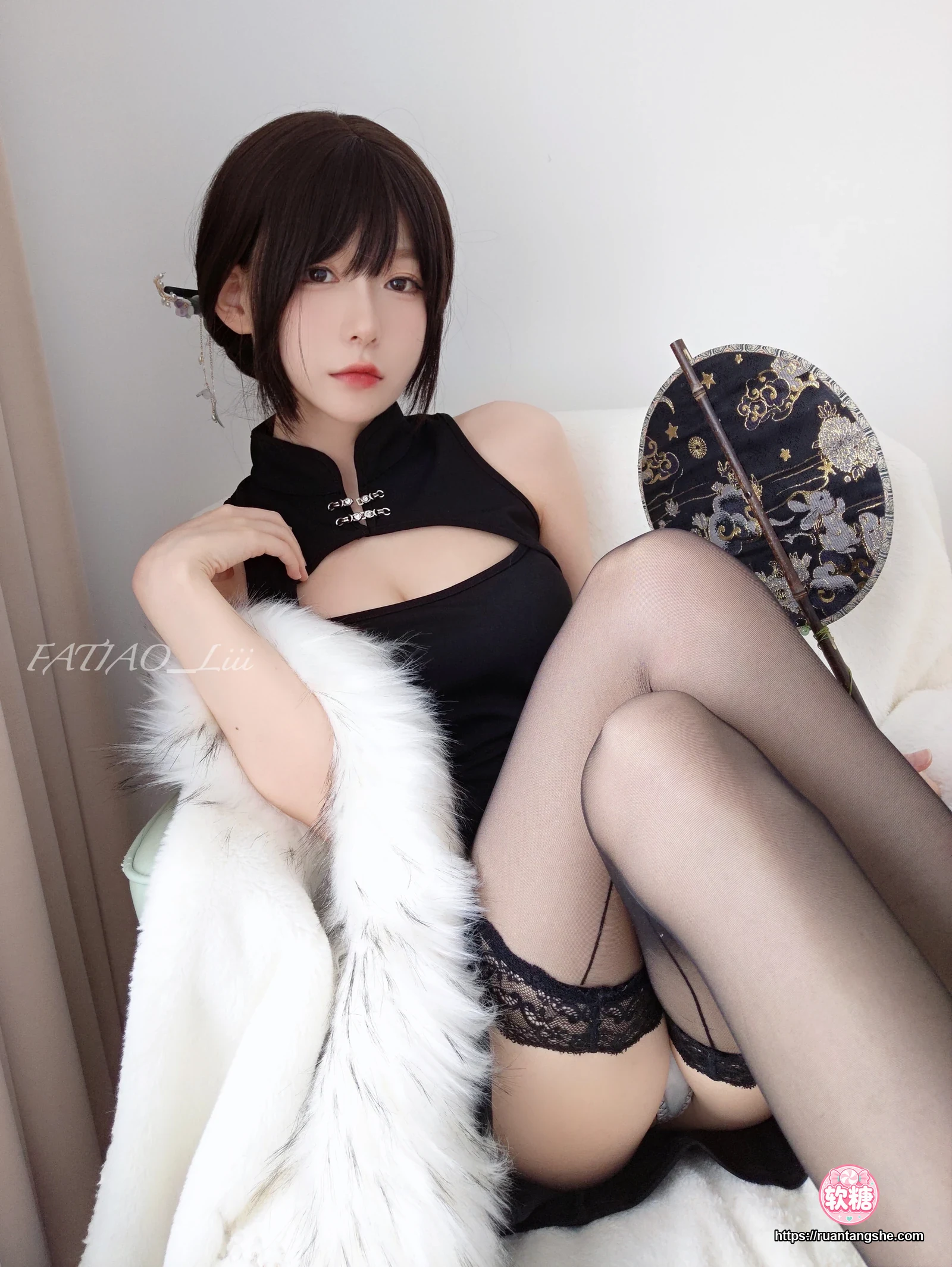 迷之呆梨 迷之呆梨 NO.032 - Fantia 2023年03月会员合集(10期)