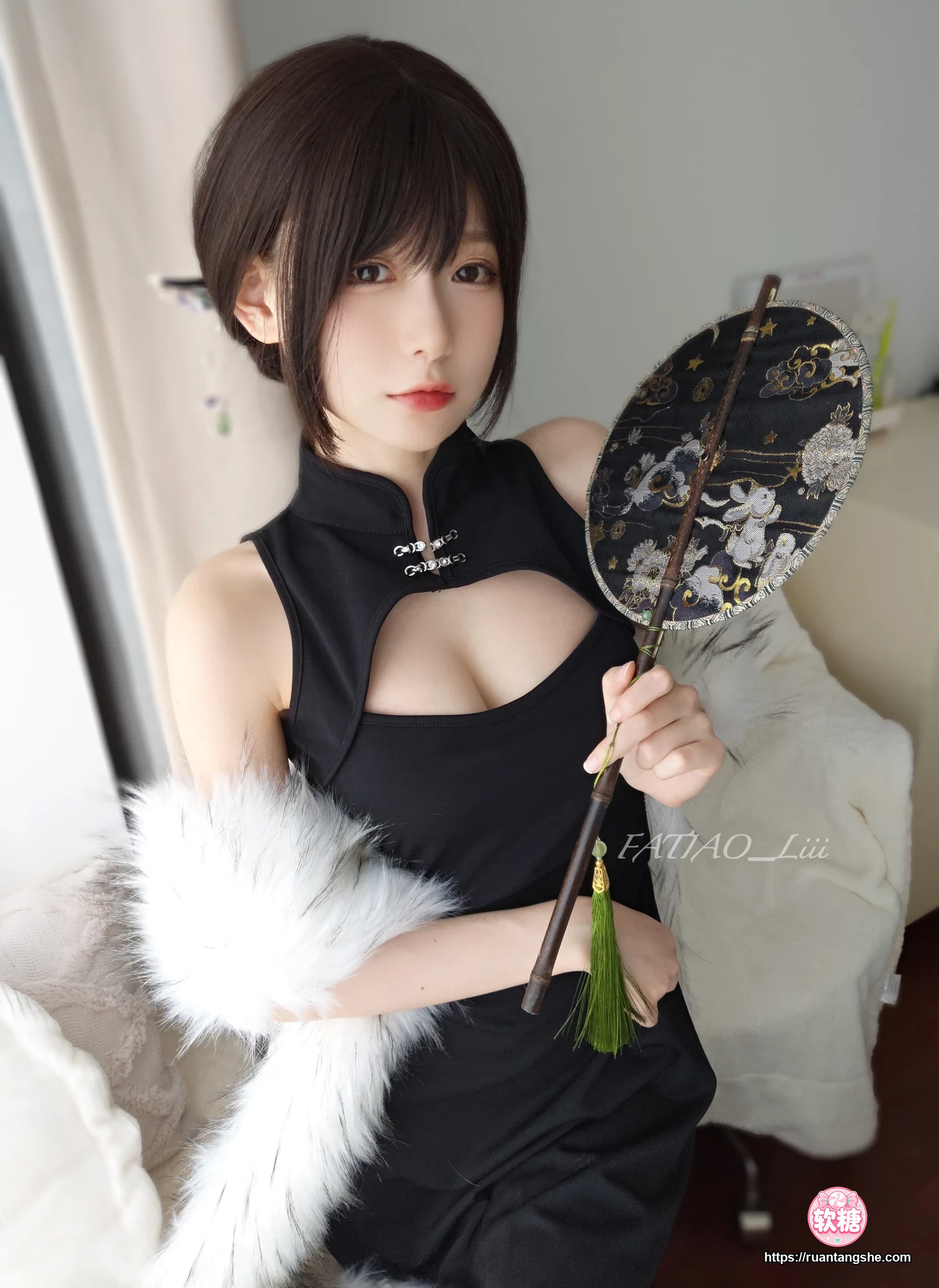 迷之呆梨 迷之呆梨 NO.032 - Fantia 2023年03月会员合集(10期)