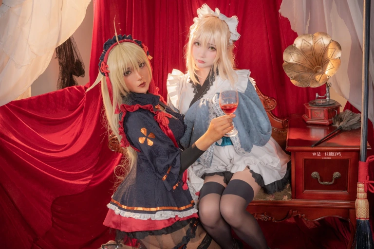 是一只熊仔&小容仔咕咕咕w《fgo 冲田总司 魔神冲田 双人捆绑》写真图集 55P｜在线预览与图包下载
