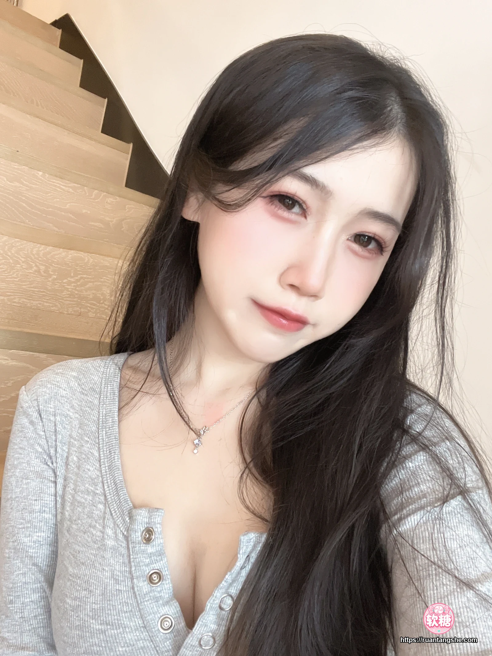 不呆猫 不呆猫 NO.033 - 居家猫猫女友