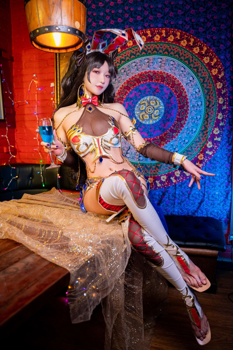 阿包也是兔娘《弓凛兔女郎》写真图集 20P｜在线预览与图包下载