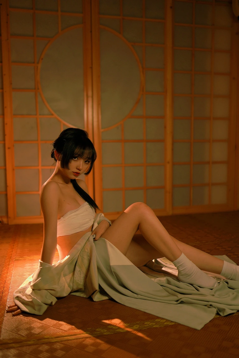 花铃《和服绳衣》写真图集 22P｜在线预览与图包下载