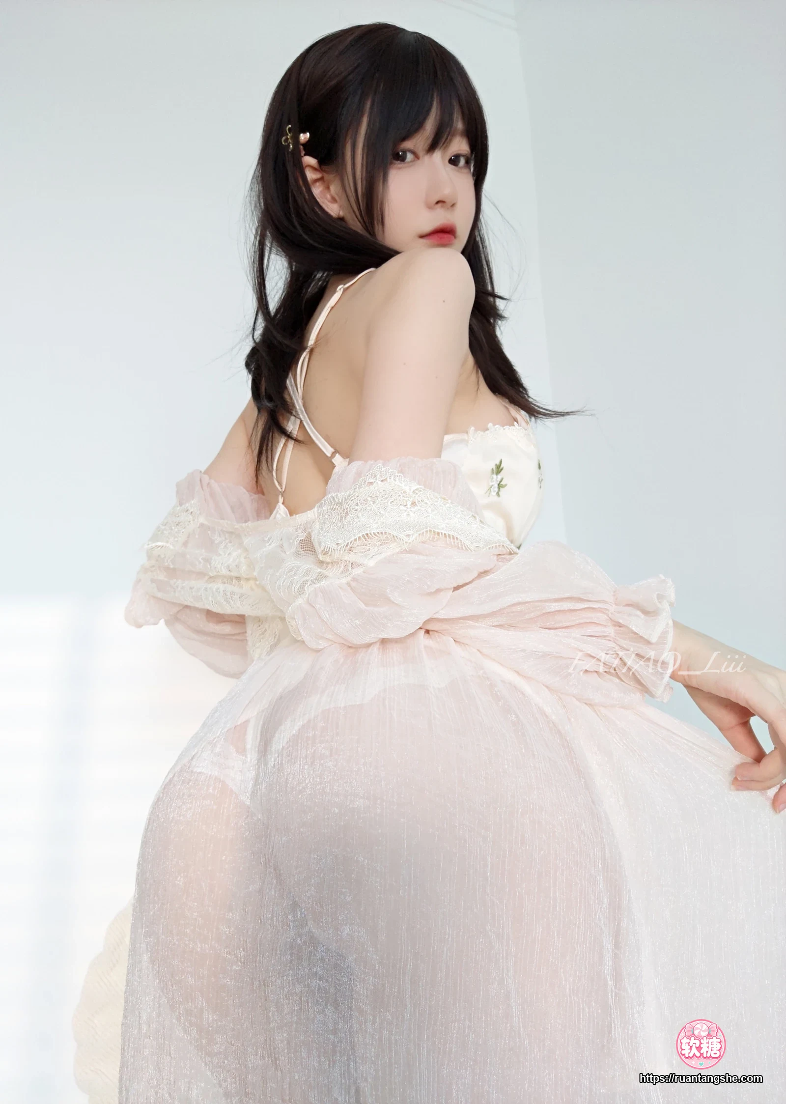 迷之呆梨 迷之呆梨 NO.034 - Fantia 2023年05月会员合集(8期)