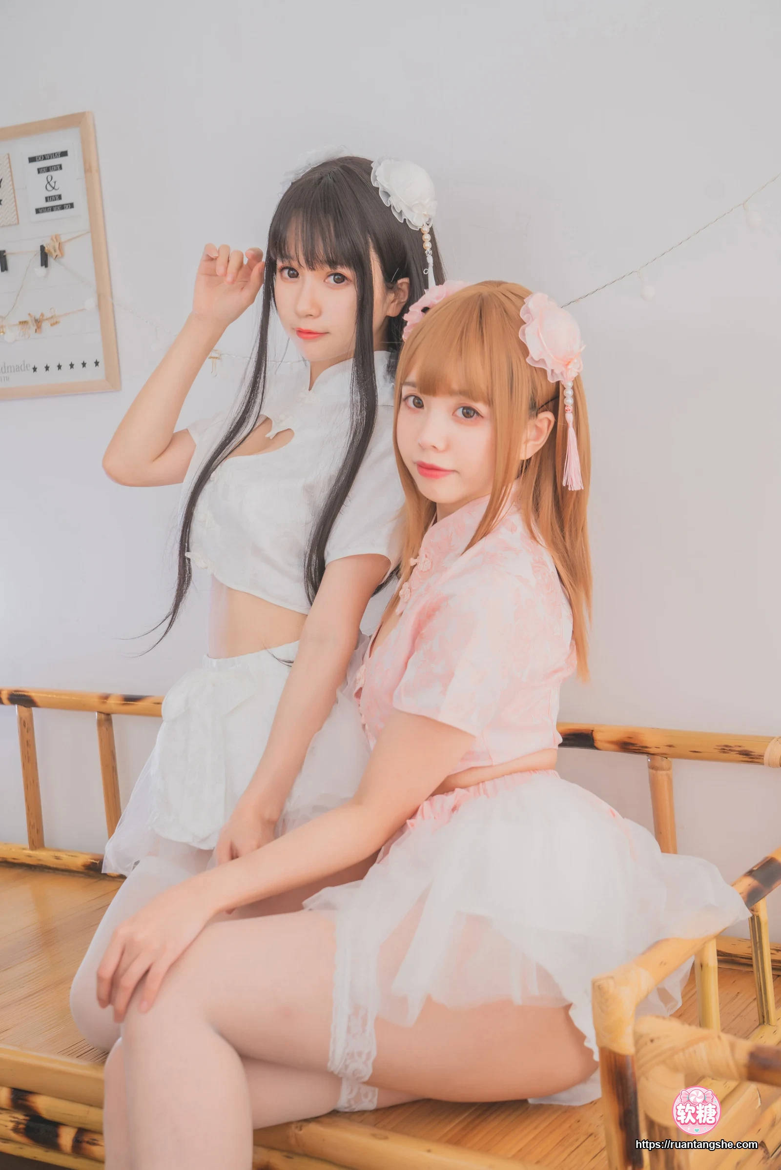 前羽 前羽 NO.035 - 四人成双女友 (宅夏&小野&白金)