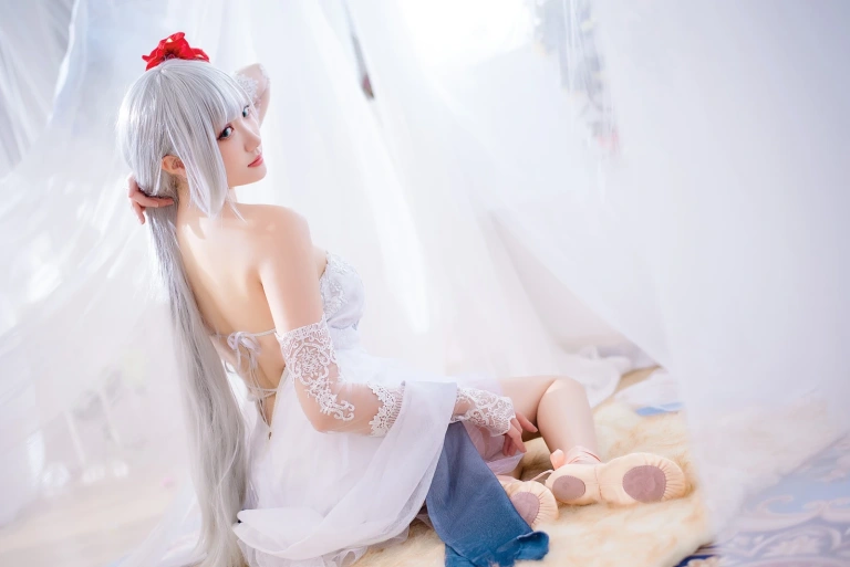 瓜希酱《翔鹤》写真图集 19P｜在线预览与图包下载
