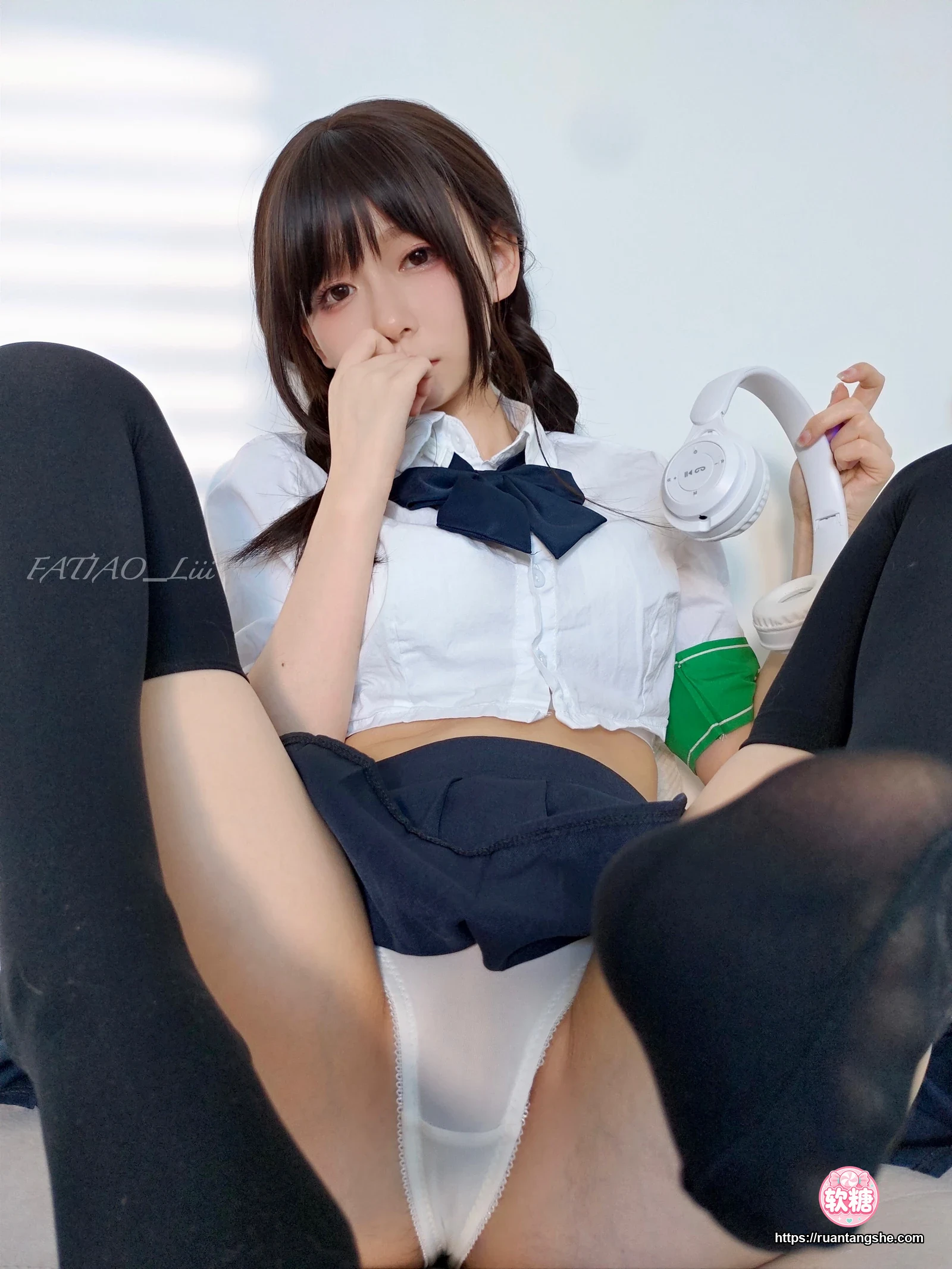 迷之呆梨 迷之呆梨 NO.035 - Fantia 2023年06月会员合集(8期)