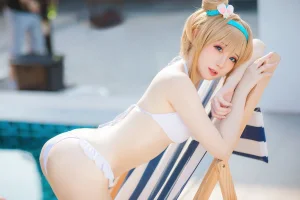 焖焖碳《少女前线 索米泳装》写真图集 46P｜在线预览与图包下载