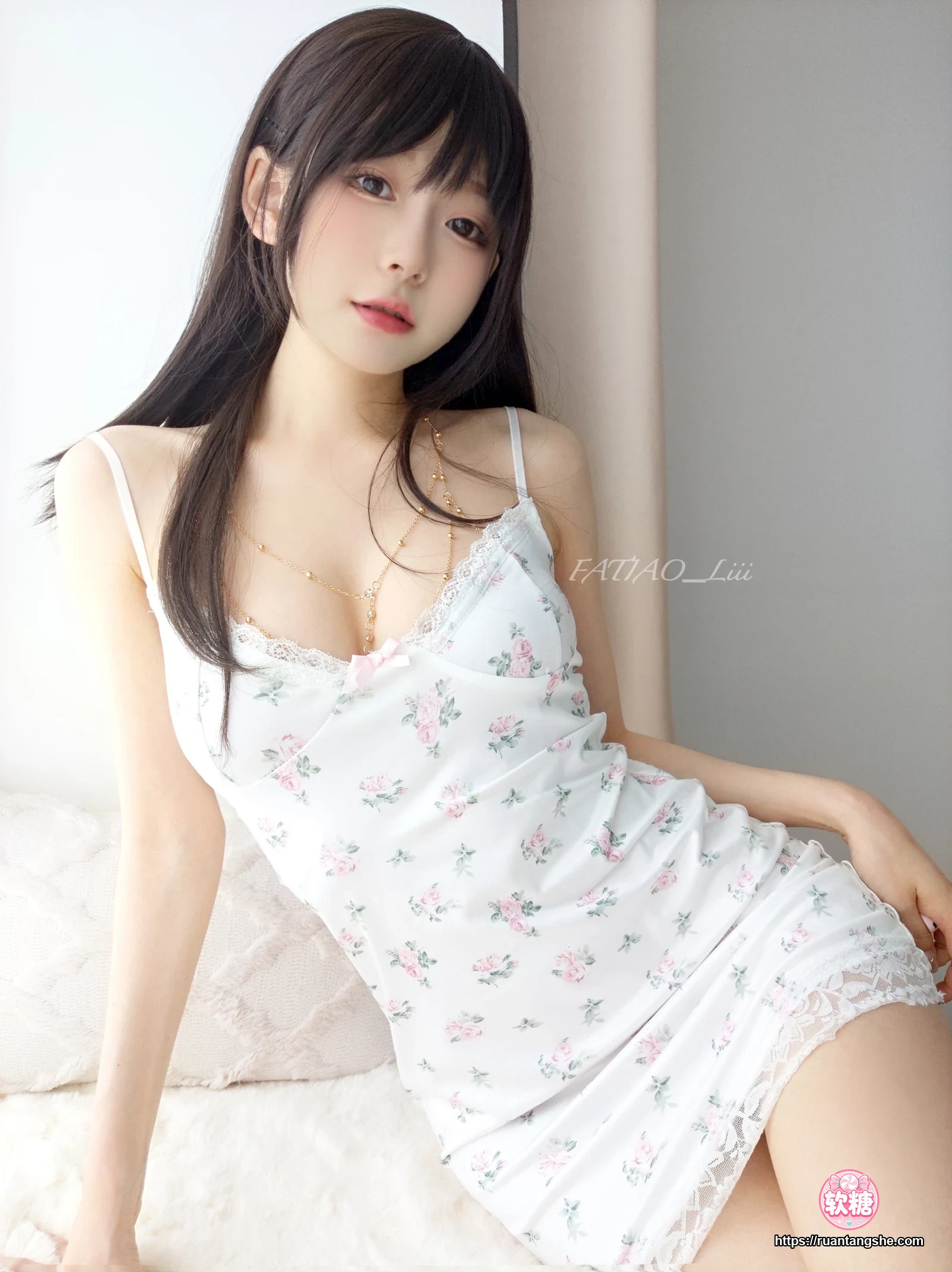 迷之呆梨 迷之呆梨 NO.036 - Fantia 2023年07月会员合集(8期)