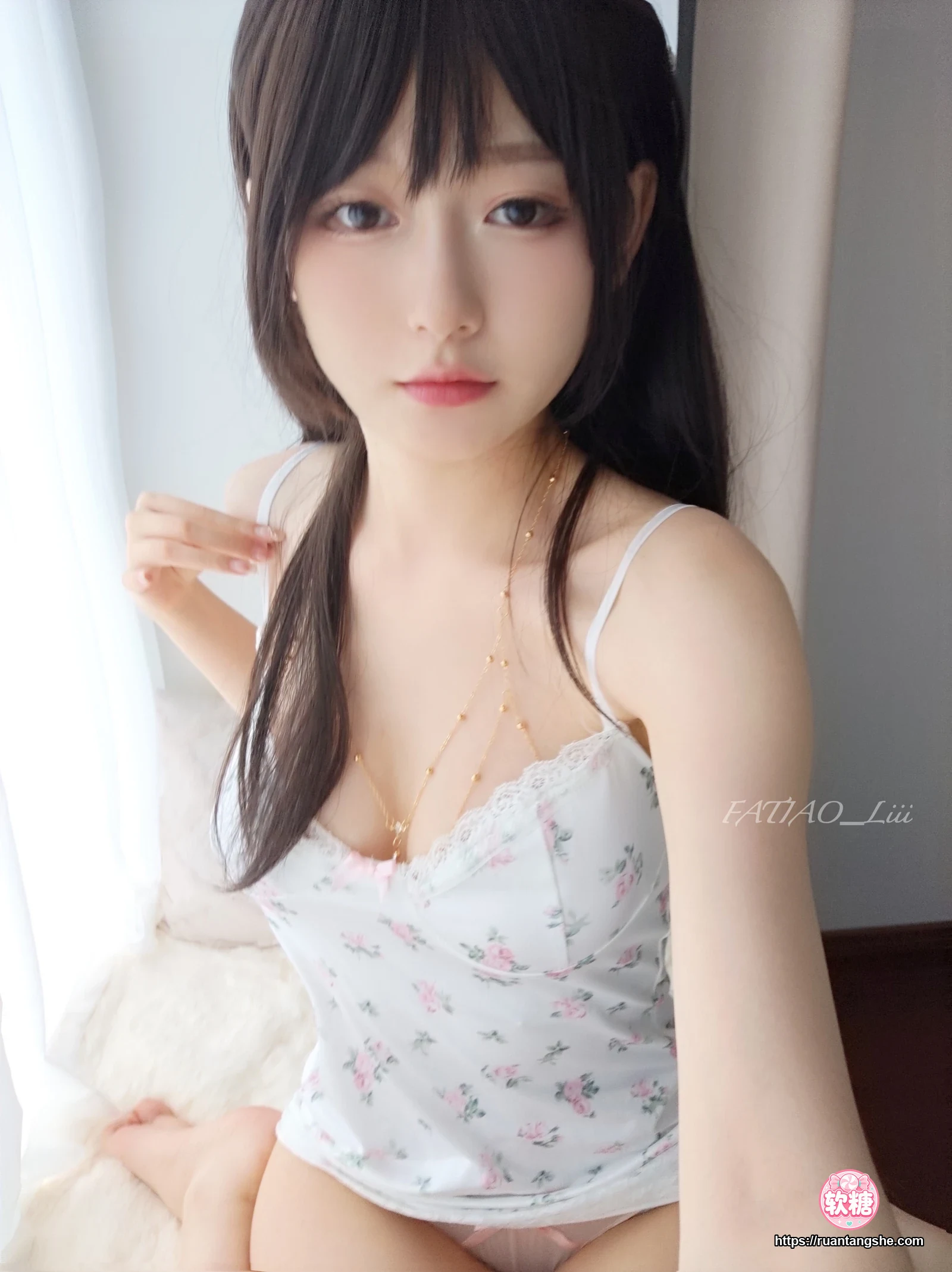 迷之呆梨 迷之呆梨 NO.036 - Fantia 2023年07月会员合集(8期)