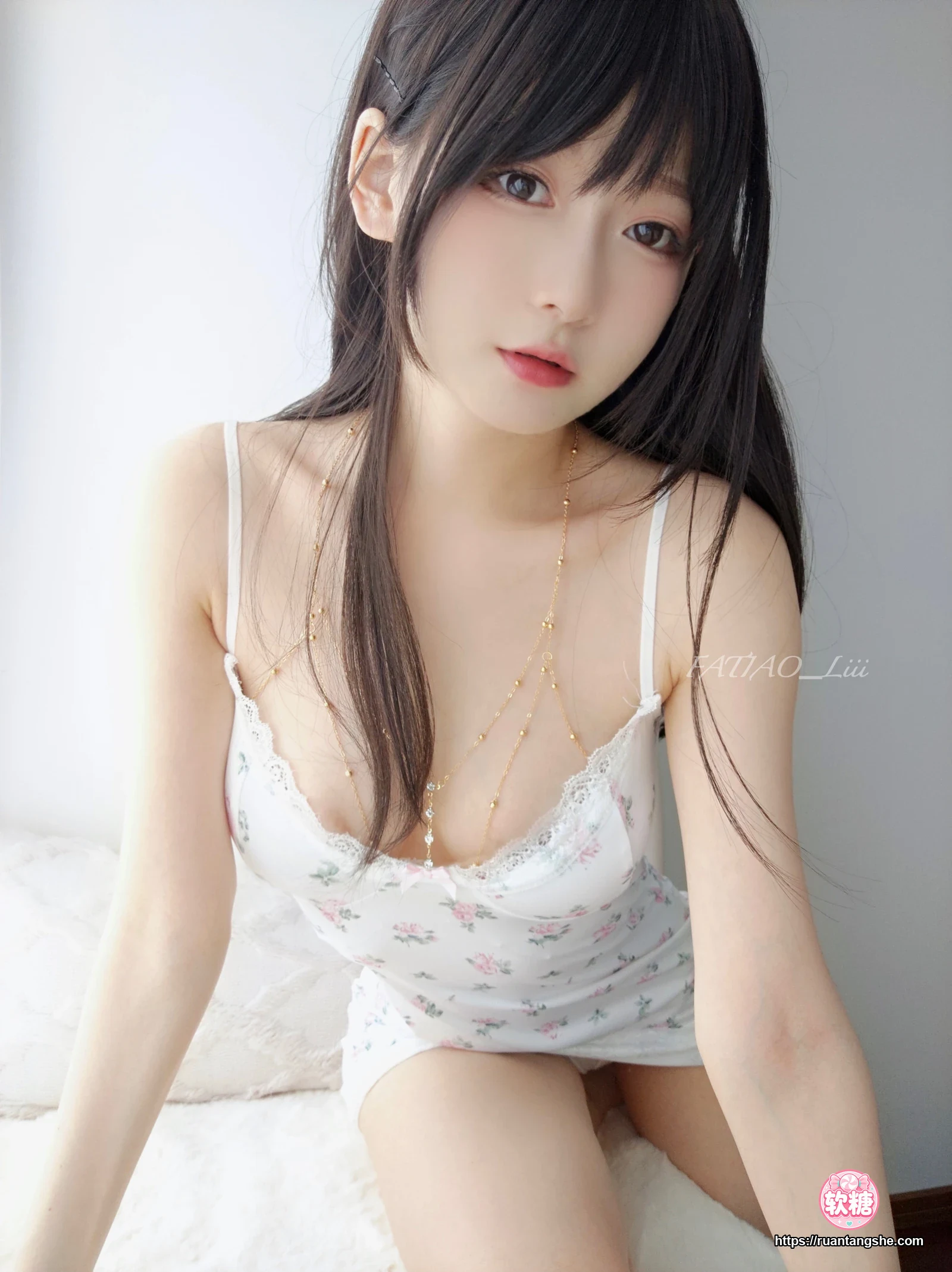 迷之呆梨 迷之呆梨 NO.036 - Fantia 2023年07月会员合集(8期)