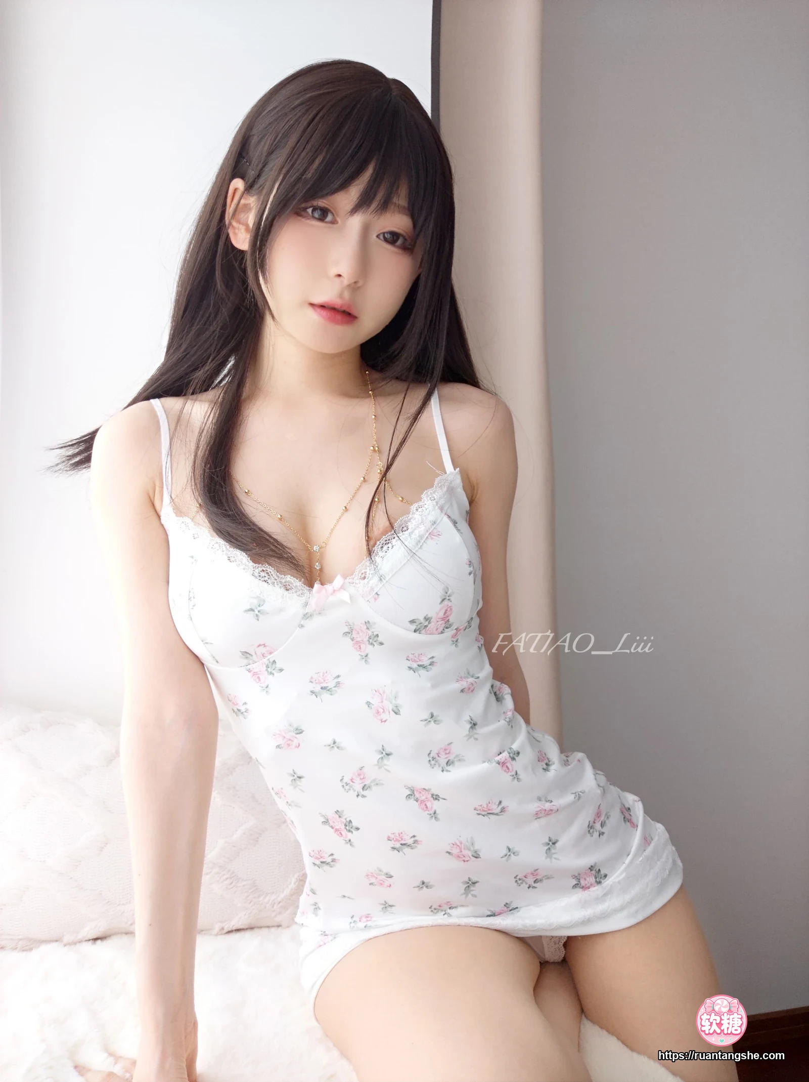 迷之呆梨 迷之呆梨 NO.036 - Fantia 2023年07月会员合集(8期)