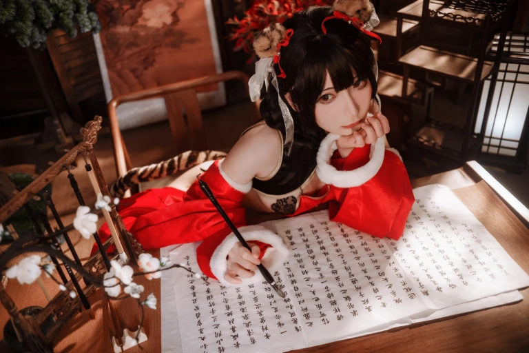是三不是世《小老虎》写真图集 101P｜在线预览与图包下载