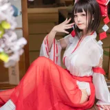 蜜汁猫裘《2020巫女》写真图集 61P｜在线预览与图包下载
