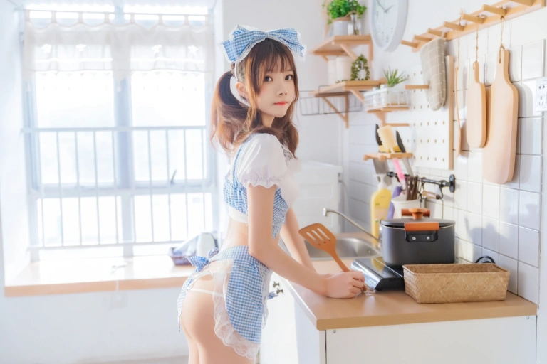 桜桃喵《小娇妻》写真图集 34P｜在线预览与图包下载