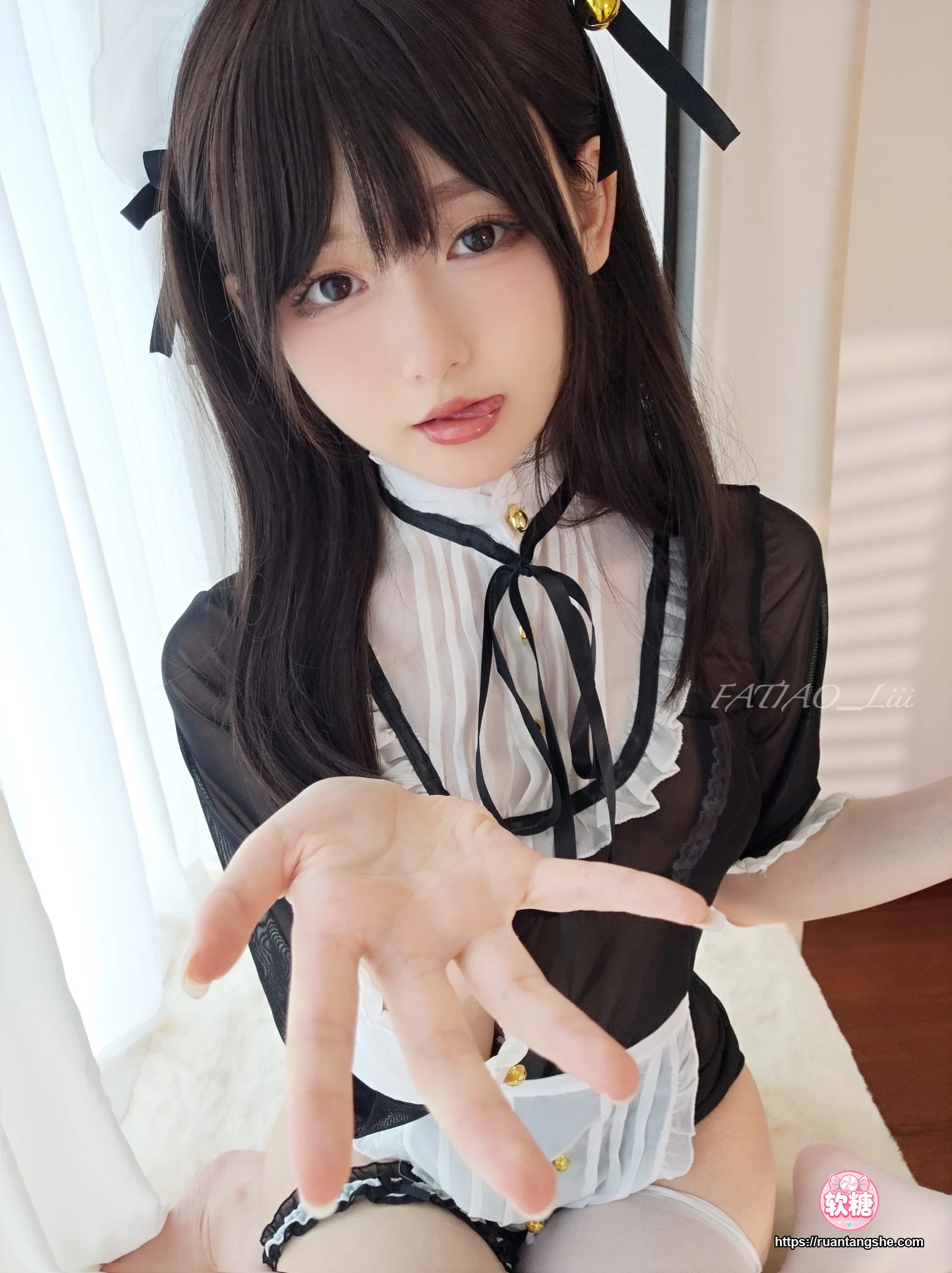 迷之呆梨 迷之呆梨 NO.037 - Fantia 2023年08月会员合集(8期)