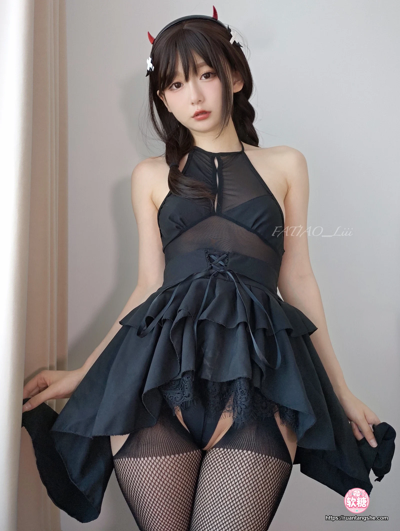迷之呆梨 迷之呆梨 NO.037 - Fantia 2023年08月会员合集(8期)