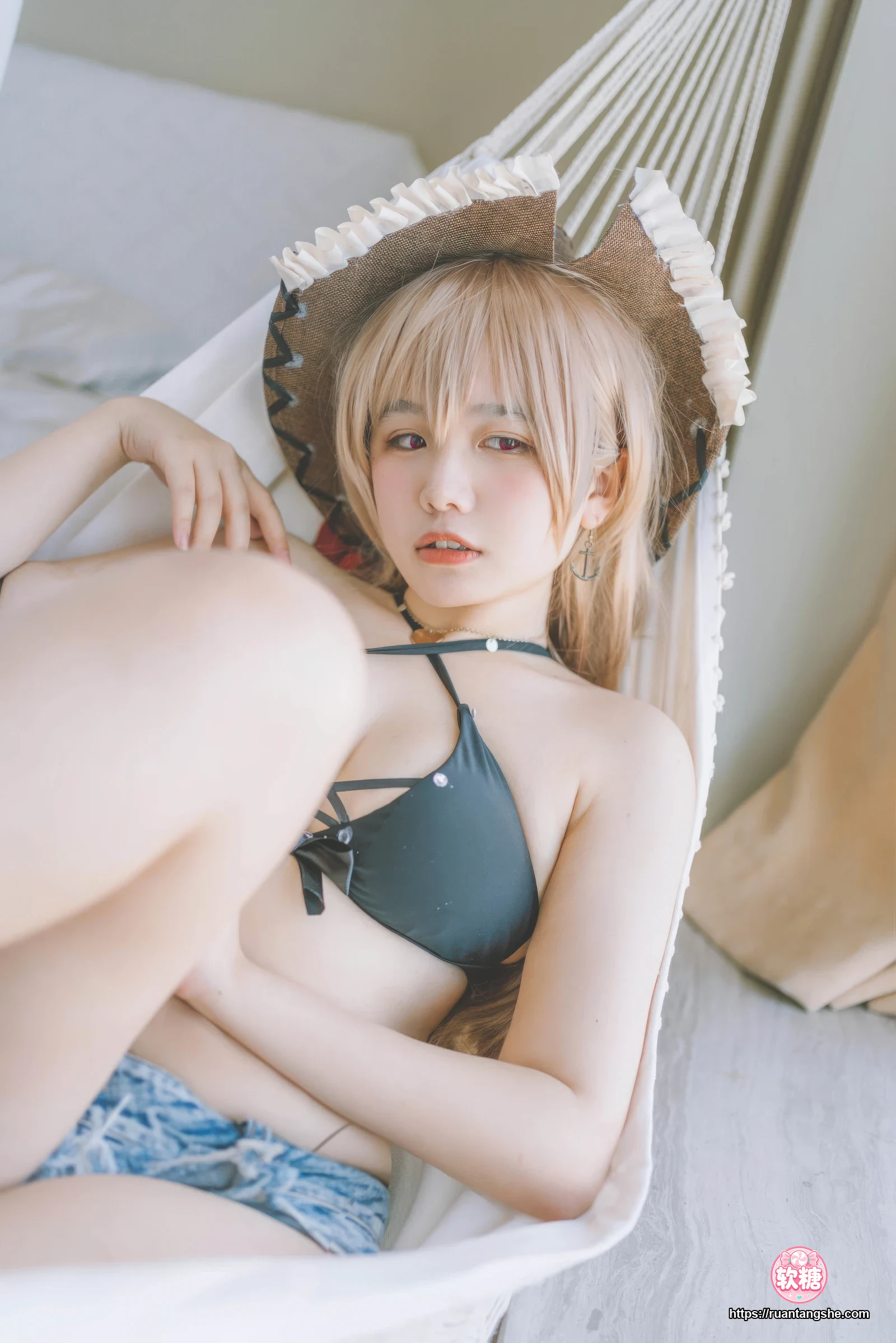 阿半今天很开心 阿半今天很开心 NO.038 - 碧蓝航线 让巴尔泳装