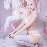 蜜汁猫裘《糖果假期》写真图集 30P｜在线预览与图包下载