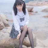 木棉棉《海边JK》写真图集 40P｜在线预览与图包下载