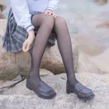 木棉棉《海边JK》写真图集 40P｜在线预览与图包下载