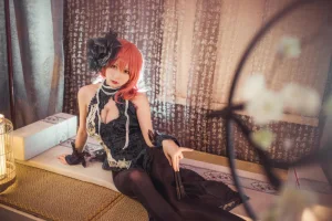 是一只熊仔《黑太子 旗袍 碧蓝航线》写真图集 19P｜在线预览与图包下载