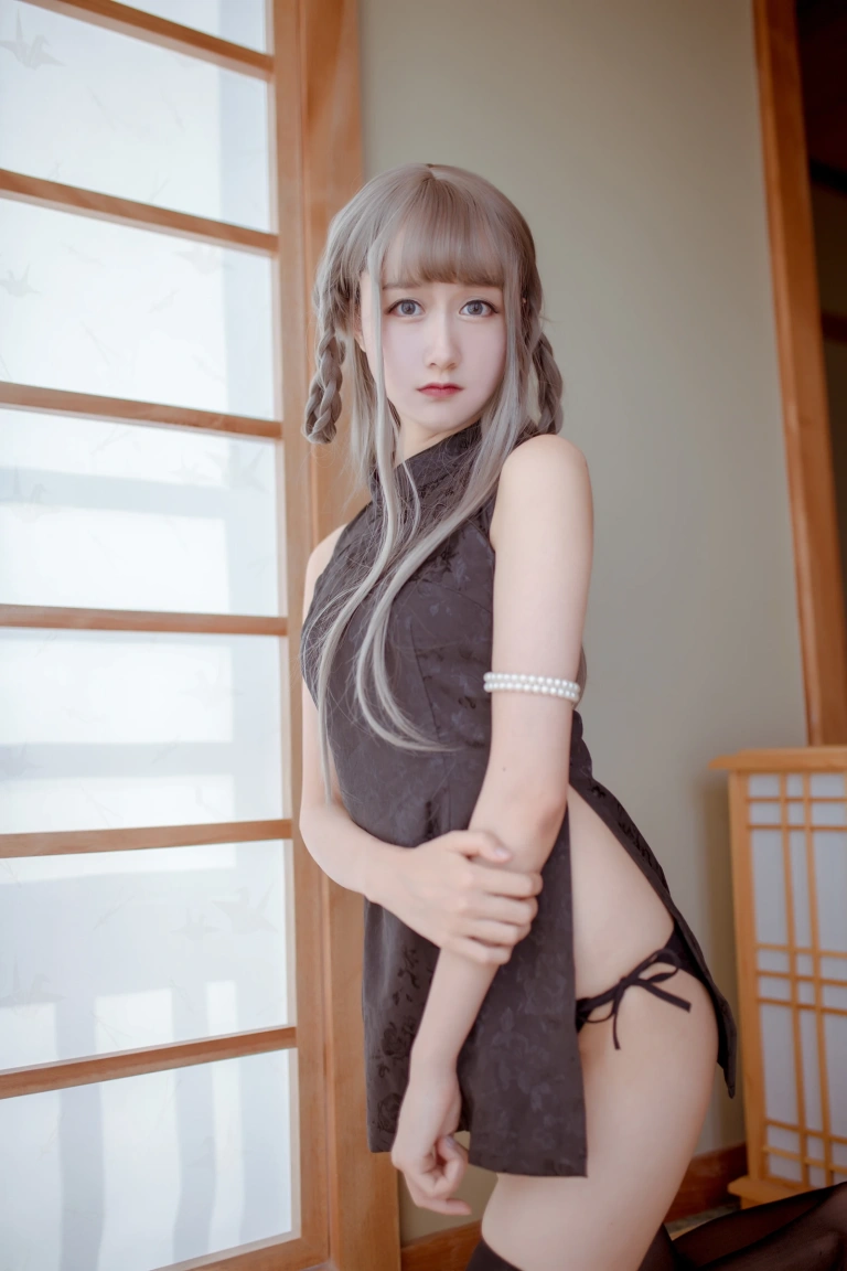 木棉棉《魔女旗袍（&小野妹子）》写真图集 24P｜在线预览与图包下载