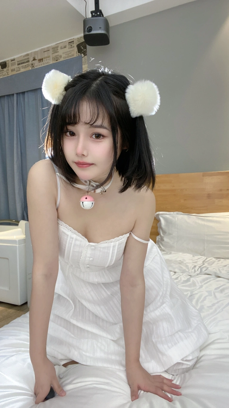 七月喵子《少女心事》写真图集 34P+3V｜在线预览与图包下载