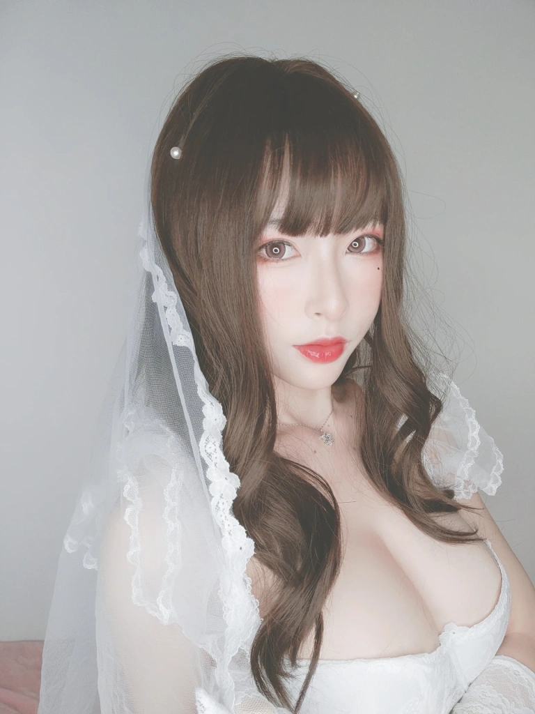 清水由乃《花嫁自拍》写真图集 44P+2V｜在线预览与图包下载