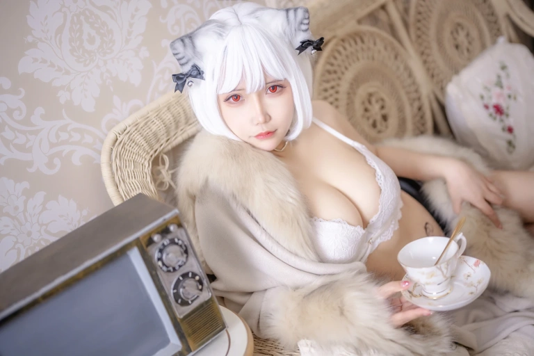 抱走莫子《虎年专辑 小脑斧》写真图集 51P+2V｜在线预览与图包下载