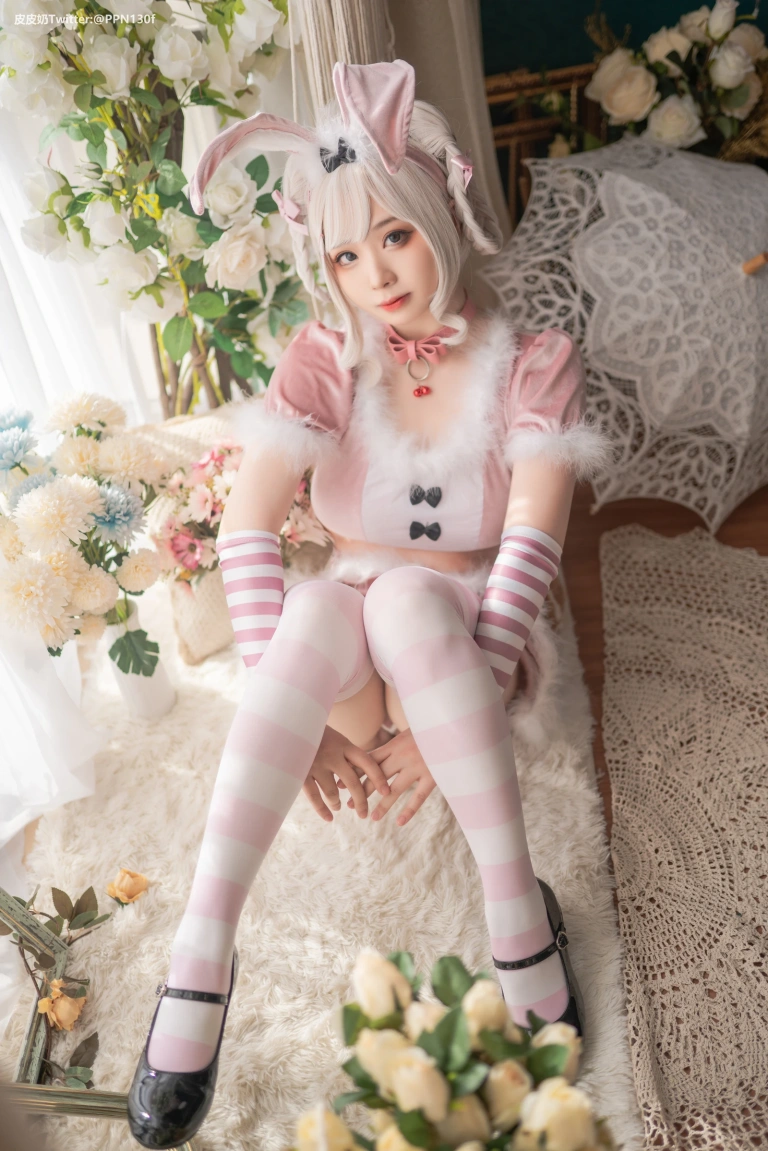 皮皮奶《粉色兔兔》写真图集 71P｜在线预览与图包下载