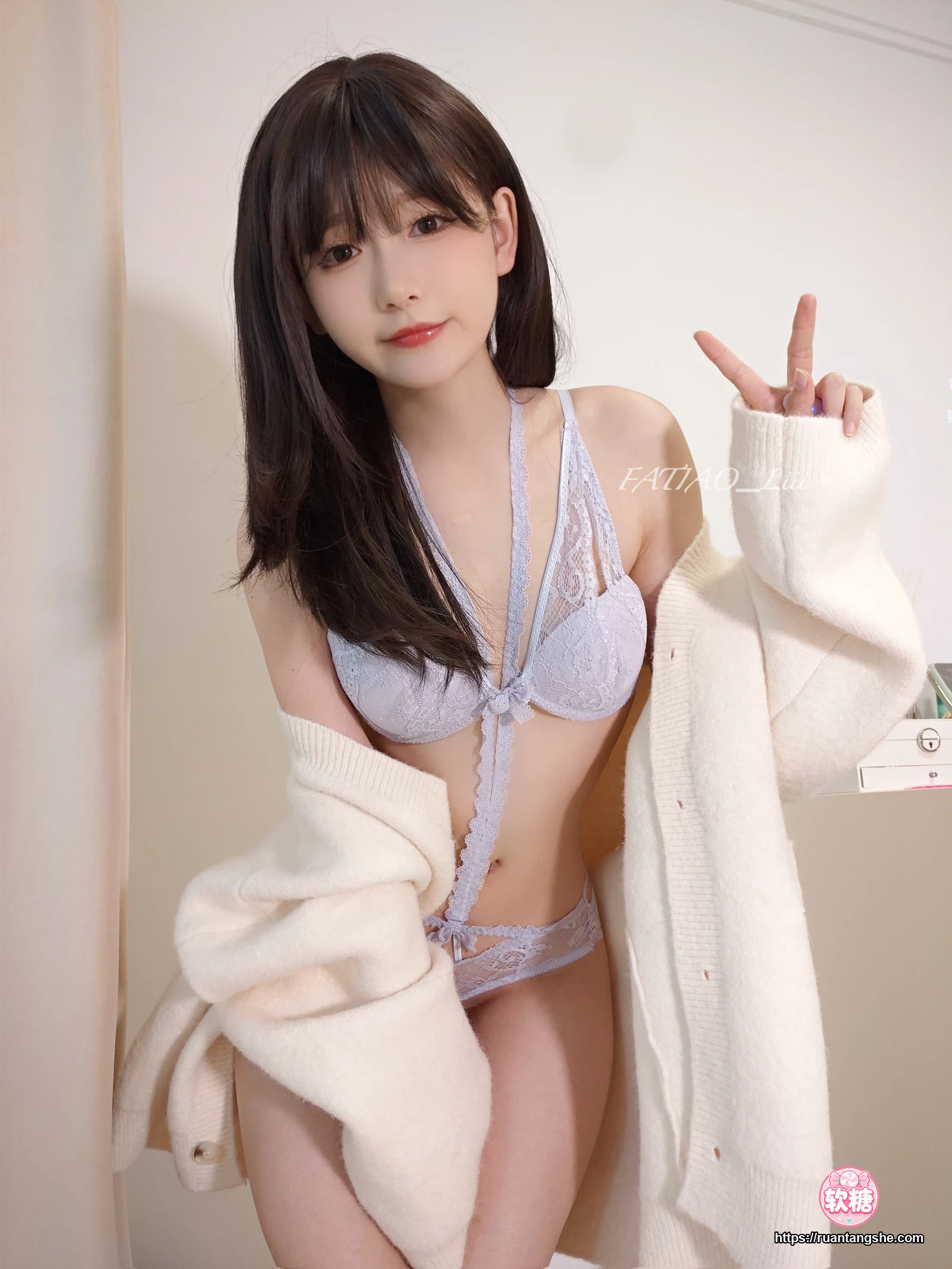 迷之呆梨 迷之呆梨 NO.039 - Fantia 2023年10月会员合集(6期)
