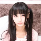 神楽坂真冬《粉白条纹》写真图集 106P+1V｜在线预览与图包下载