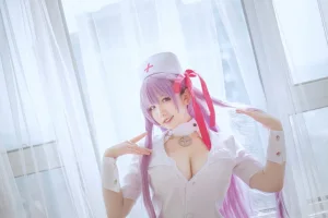 阿半今天很开心《BB护士》写真图集 25P｜在线预览与图包下载