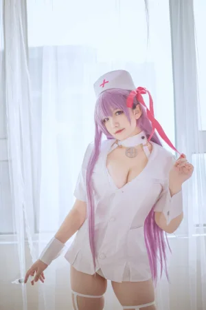 阿半今天很开心《BB护士》写真图集 25P｜在线预览与图包下载
