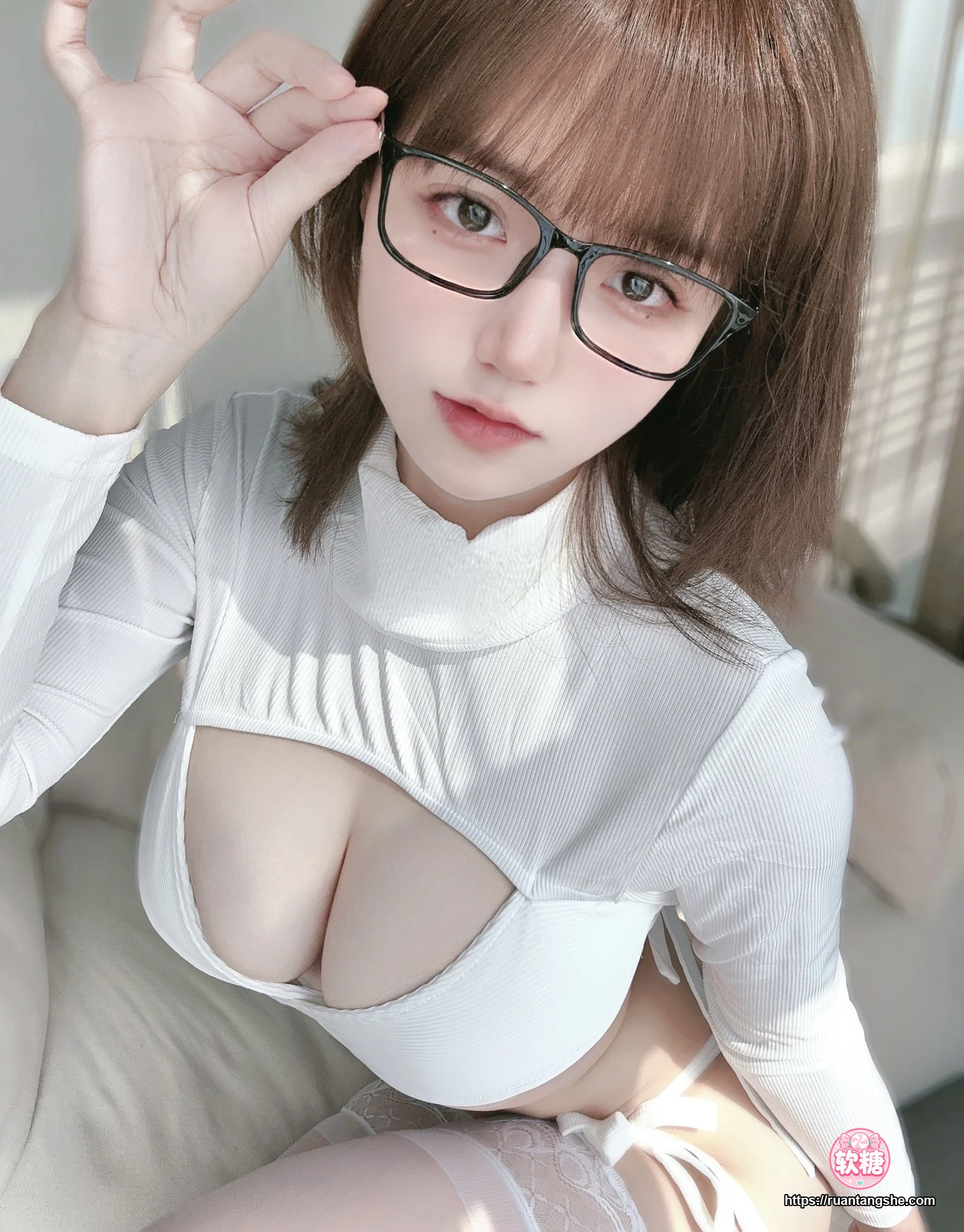 小仓千代 小仓千代 NO.040 - Fantia 2023年03月会员合集(8期)
