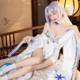 花铃《闪乱神乐 雪泉修》写真图集 18P｜在线预览与图包下载