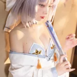 花铃《闪乱神乐 雪泉修》写真图集 18P｜在线预览与图包下载