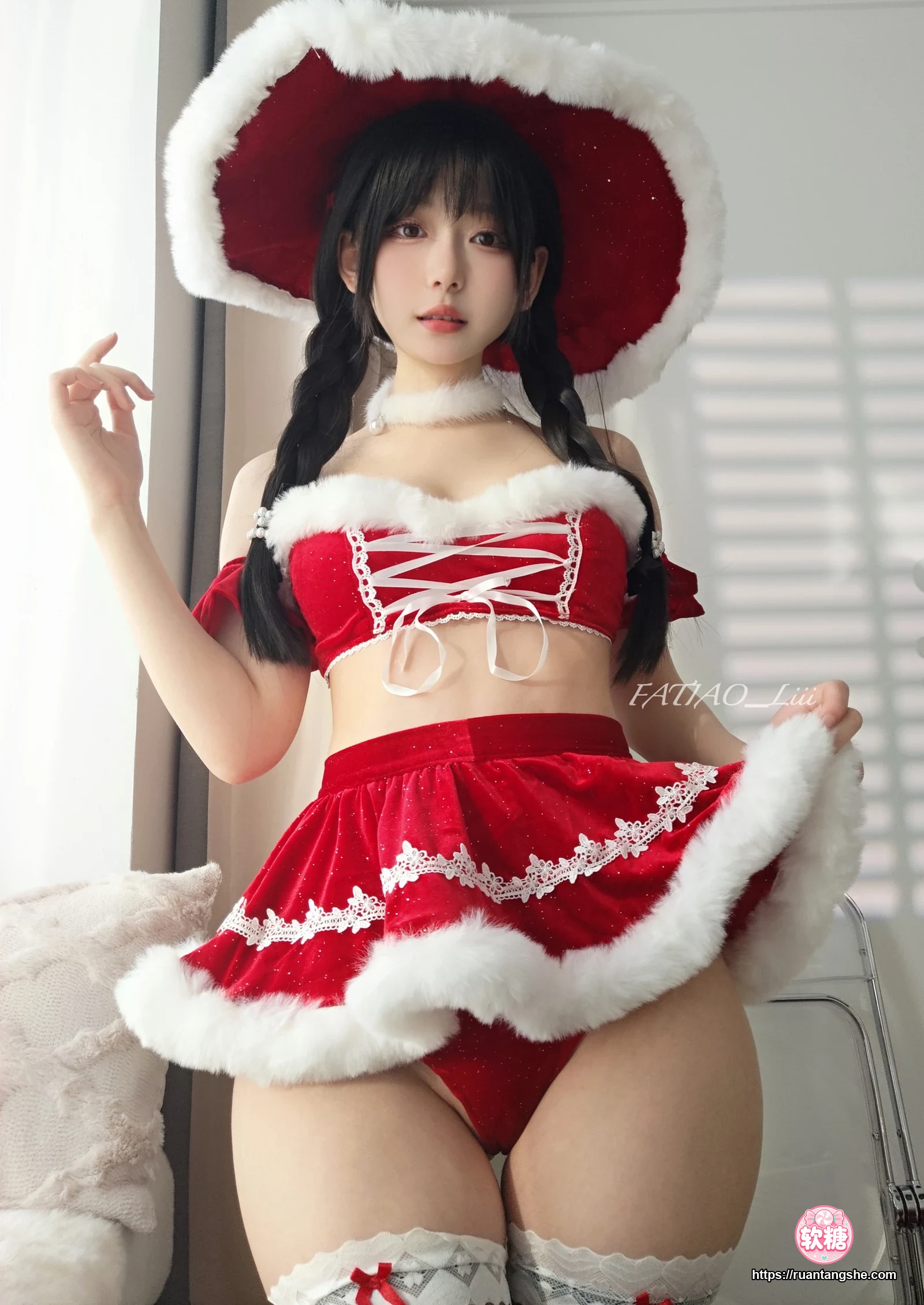 迷之呆梨 迷之呆梨 NO.041 - Fantia 2023年12月会员合集(7期)